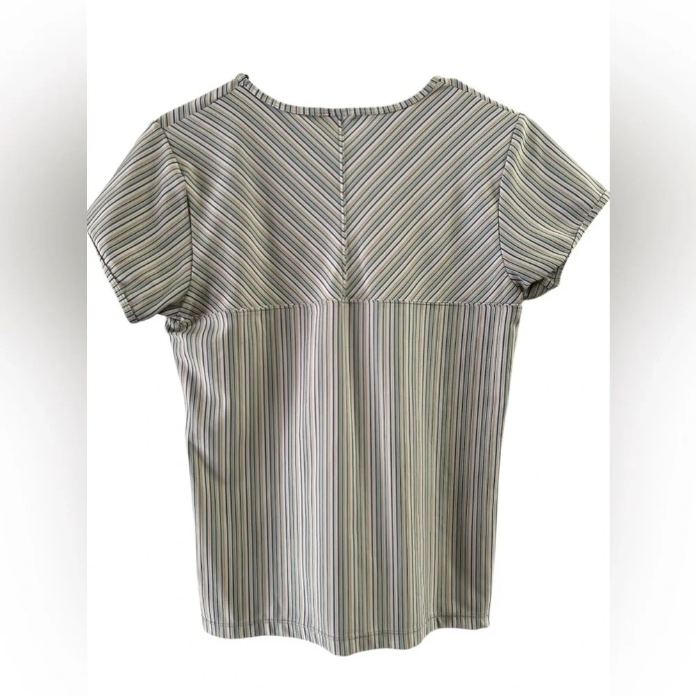 Nike striped dri-fit short sleeve athletic shirt